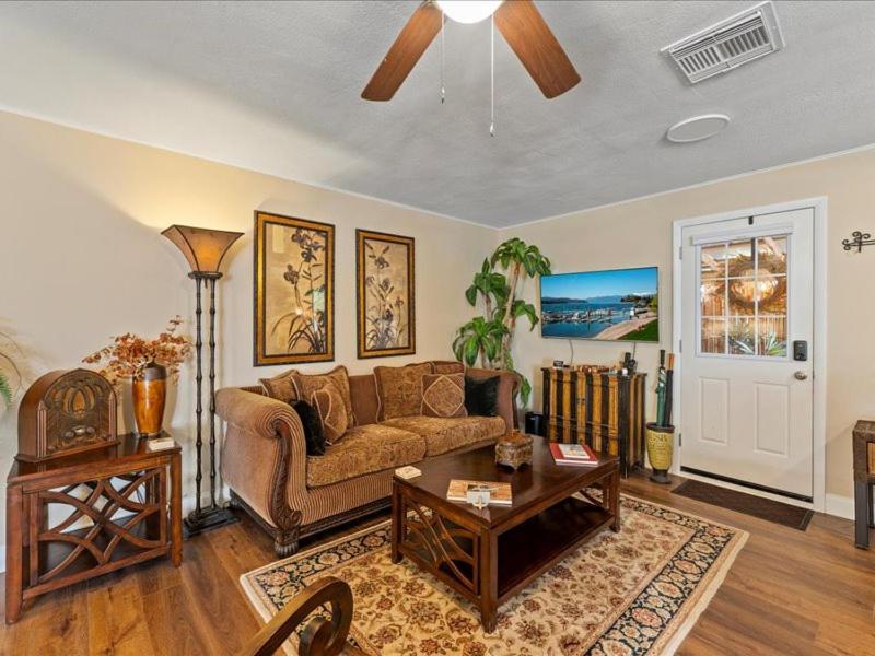College Park-Orlando 5Star Villa Oasis - Home Away From Home - Quiet Neighborhood-Private Botanical Courtyard - Mins From Eola,Dt, Winter Park - Free Parking & Ev Plug In Esterno foto